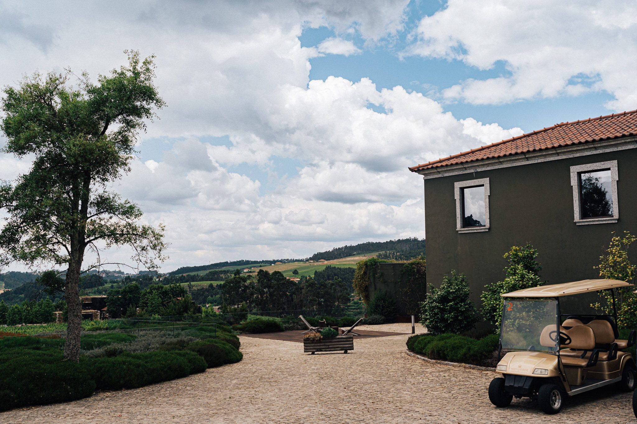 Zoe e Devin — casamento no Hotel Monverde, Amarante (1)